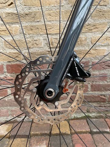 Used CUBE Attain SL 2022 Road & Gravel, Black — image 9 of 12