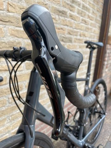 Used CUBE Attain SL 2022 Road & Gravel, Black — image 11 of 12