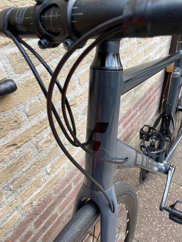Used CUBE Attain SL 2022 Road & Gravel, Black — image 6 of 12