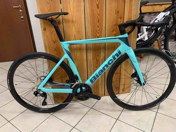 Bianchi, BIANCHI OLTRE RACE 2025 Tg 55 105 Di2