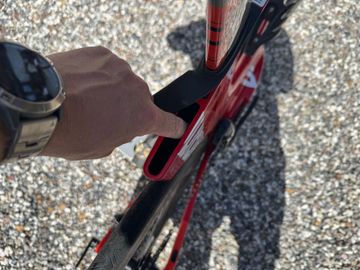 Used Diamondback MIX 2019 Road & Gravel, Red — image 14 of 25