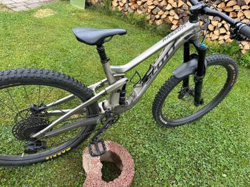 Used Scott Ransom 920 2020 2020 Mountainbike, Light Gray, 29 — image 2 of 9