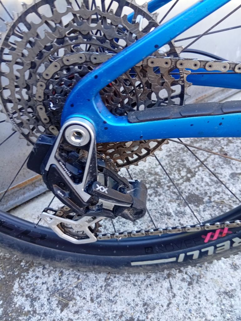 Used Trek Supercaliber 9.9 XX1 AXS 2022 2022 Mountainbike, Blue, 29 — image 4 of 6