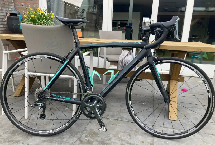 Bianchi via 2025 nirone 7 55cm