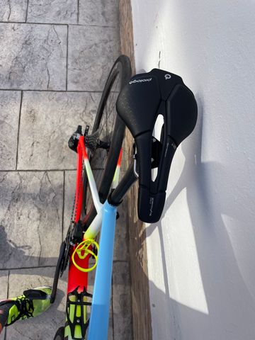 Used CUBE Attain SRAM Red eTap AXS 2020 Road & Gravel, Red — image 6 of 7