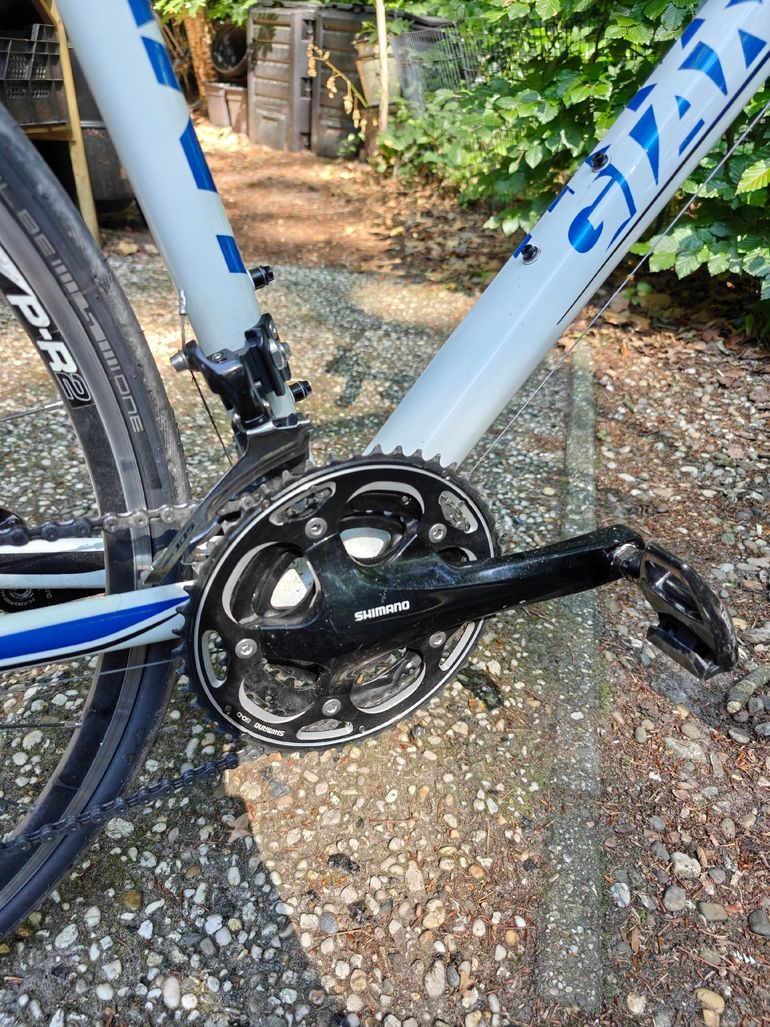 Used Giant Defy 1 2012 2012 Road & Gravel — image 3 of 7
