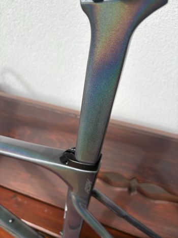 Used Polygon HELIOS A9X Frameset Including Vision 5D Integrated Handlebar 2025 Road & Gravel, Light Gray — image 5 of 18