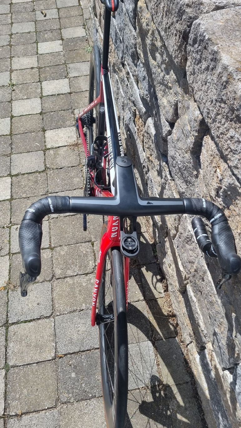Brugt Canyon Aeroad CF SLX Disc 9.0 Di2 2020 2020 Road & Gravel — billede 5 af 8