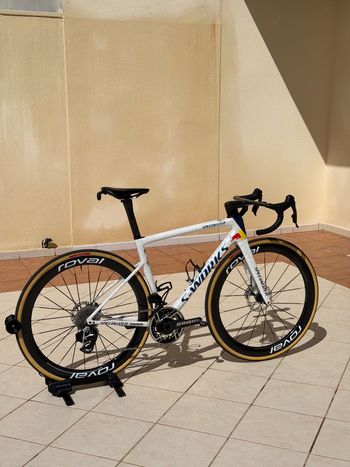 Used Specialized S-Works Tarmac SL8 LTD 2025 2025 Road & Gravel, White — image 8 of 12