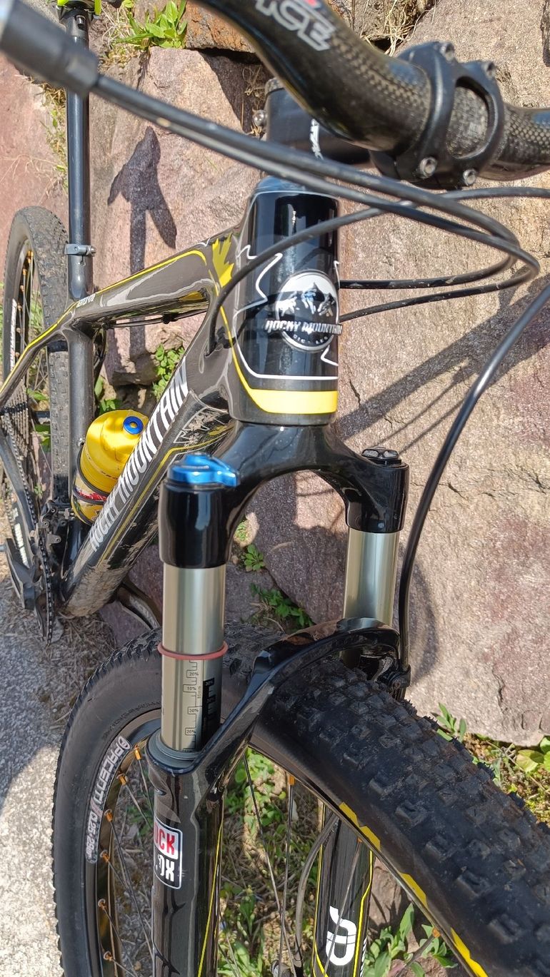 Used Rocky Mountain Vertex 970 RSL 2017 2017 Mountainbike, Black, 29 — image 14 of 16