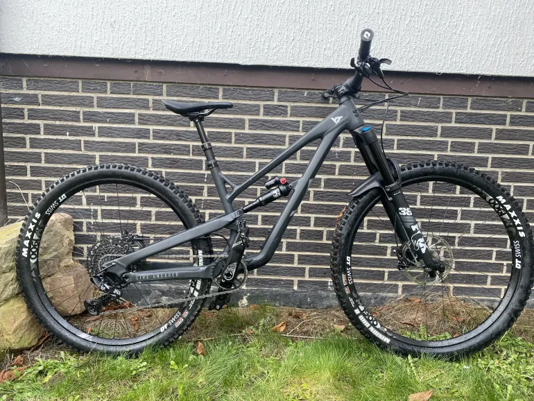 Używany YT Industries Jeffsy 29 CORE 2 2021 Mountainbike — zdjęcie 2 z 11