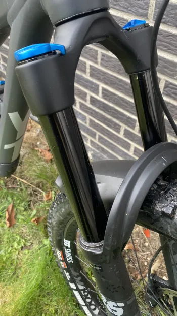 Używany YT Industries Jeffsy 29 CORE 2 2021 Mountainbike — zdjęcie 6 z 11