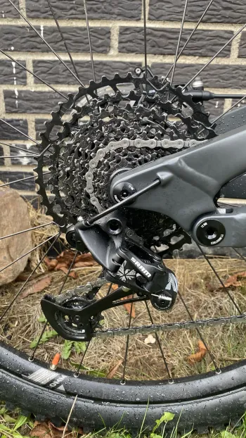 Używany YT Industries Jeffsy 29 CORE 2 2021 Mountainbike — zdjęcie 5 z 11