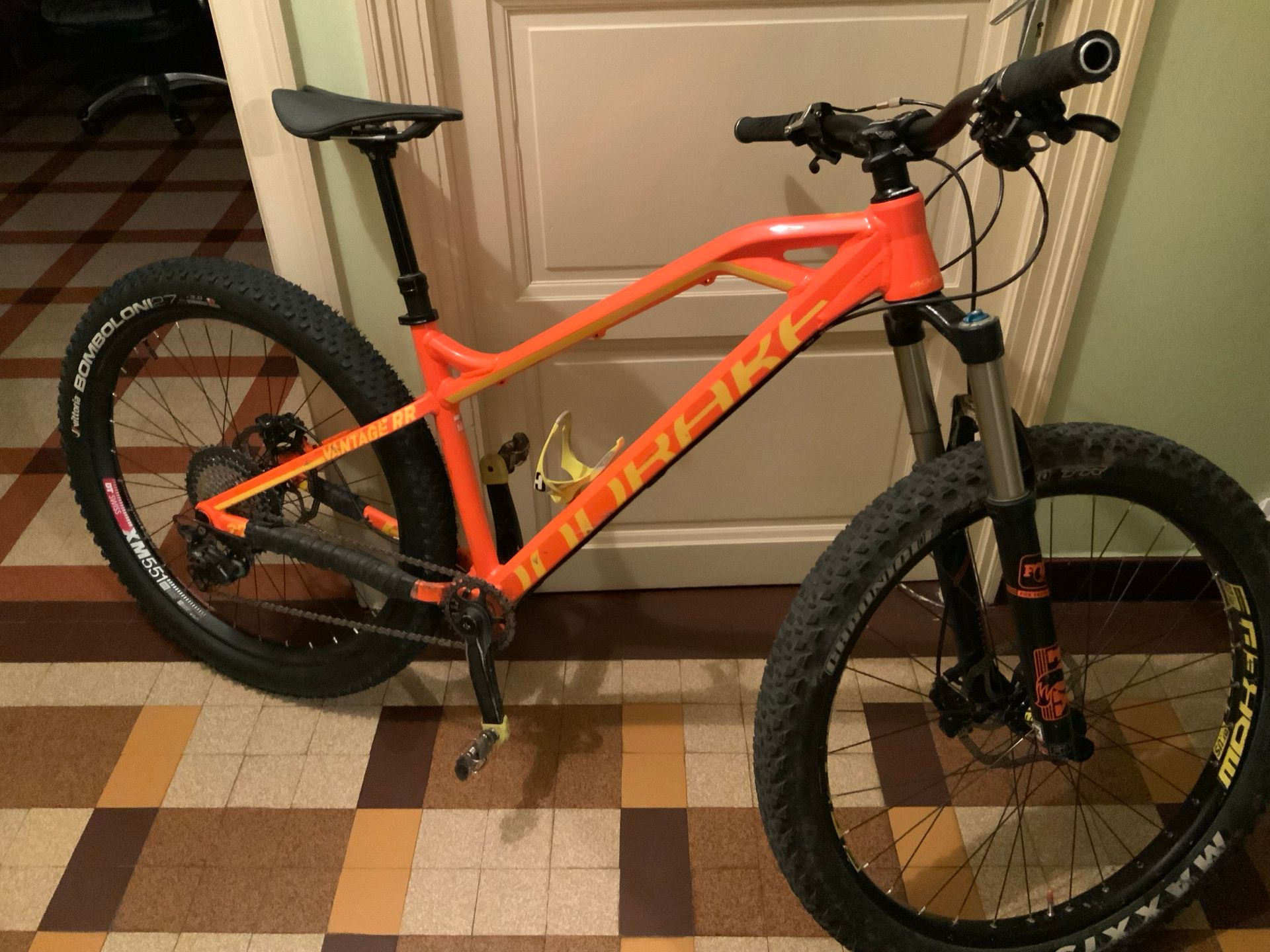 Mondraker Vantage RR+ 2016