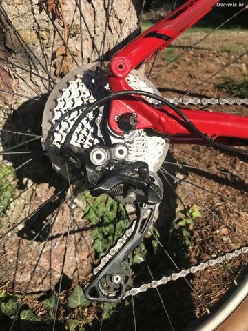 Used Merida 300 2018 Mountainbike, Red — image 5 of 6