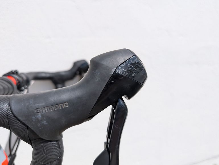 Used CUBE CROSS Race Pro 2017 2017 Road & Gravel, Light Gray — image 10 of 19