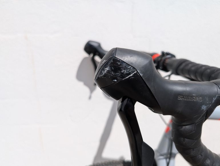 Used CUBE CROSS Race Pro 2017 2017 Road & Gravel, Light Gray — image 11 of 19