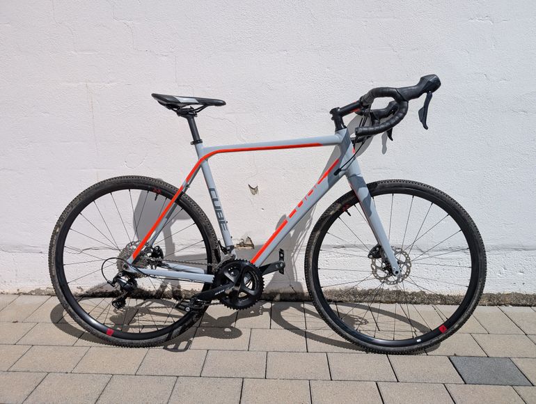 Used CUBE CROSS Race Pro 2017 2017 Road & Gravel, Light Gray — image 1 of 19