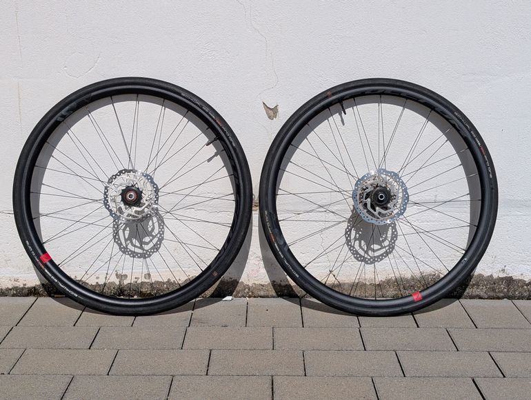 Used CUBE CROSS Race Pro 2017 2017 Road & Gravel, Light Gray — image 17 of 19