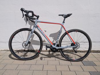 Used CUBE CROSS Race Pro 2017 2017 Road & Gravel, Light Gray — image 2 of 19