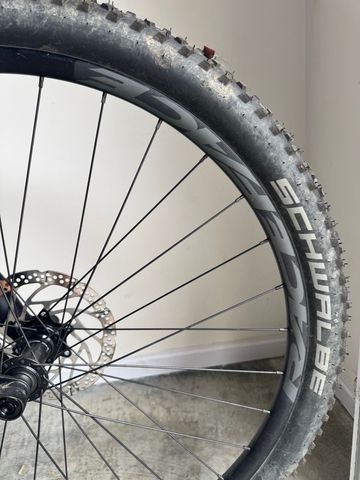 Brugt Orbea OIZ H30 2021 2021 Mountainbike — billede 4 af 8