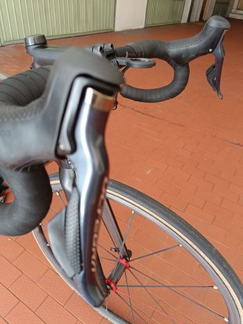 Used BMC Teammachine Shimano Ultegra Di2 2019 Road & Gravel, Nero — image 5 of 10