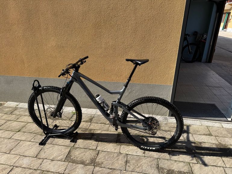 Used Scott Genius 920 2021 2021 Mountainbike — image 2 of 5