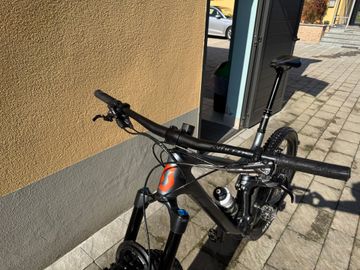 Used Scott Genius 920 2021 2021 Mountainbike, Light Gray, 29 — image 5 of 5