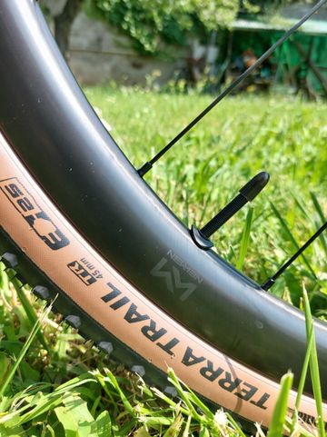 Gebrauchtes CUBE NUROAD C:62 EX 2025 2025 Road & Gravel, Weiß — Bild 5 von 11