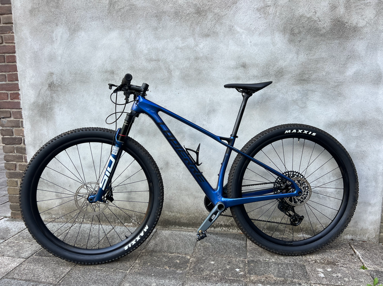 Used Lapierre Prorace CF 9.9 2024 2024 Mountainbike, Blue, 29 — image 6 of 13