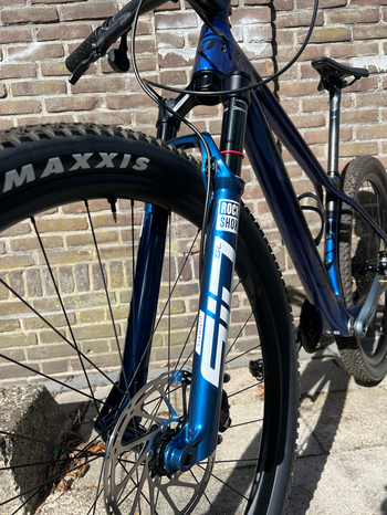Used Lapierre Prorace CF 9.9 2024 2024 Mountainbike, Blue, 29 — image 4 of 13