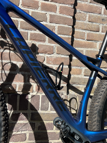 Used Lapierre Prorace CF 9.9 2024 2024 Mountainbike, Blue, 29 — image 3 of 13
