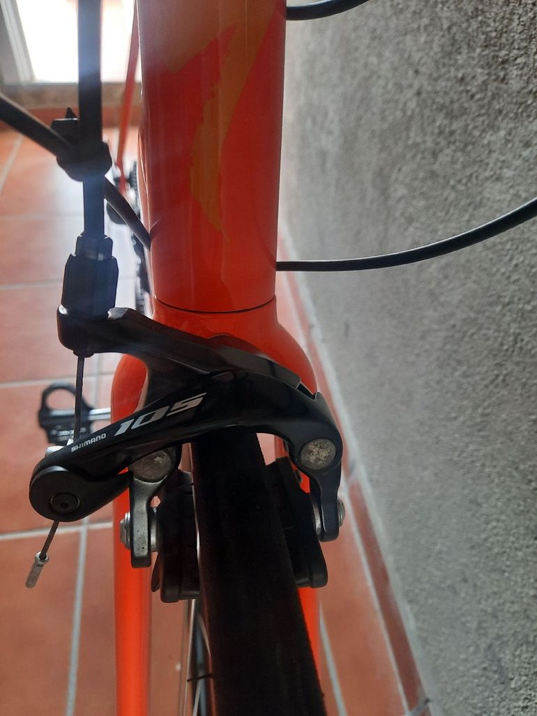 Used Specialized Allez E5 2016 2016 Road & Gravel, Orange — image 4 of 8