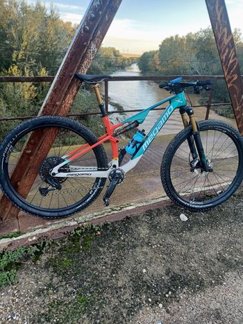 Megamo, TRACK R120 ELITE 05 BUFF-MEGAMO EDITION 2023