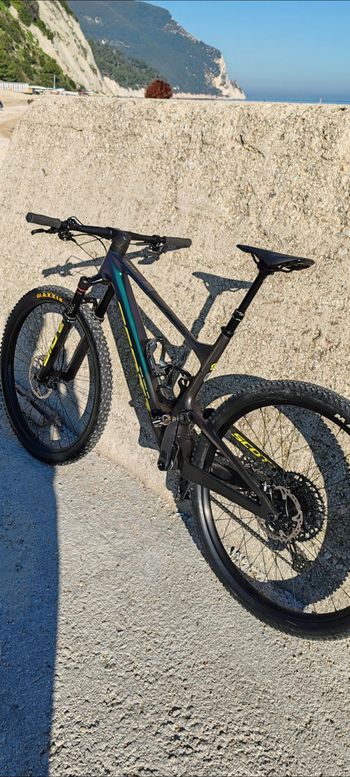 Scott Spark RC Team Issue 2023 2023 Mountainbike d'occasion — image 5 sur 6