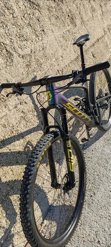 Used Scott Spark RC Team Issue 2023 2023 Mountainbike, Green, 29 — image 2 of 6