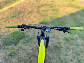 Gebrauchtes Canyon Spectral On AL8.0 2018 Mountainbike, Grün, 29 — Bild 8 von 14