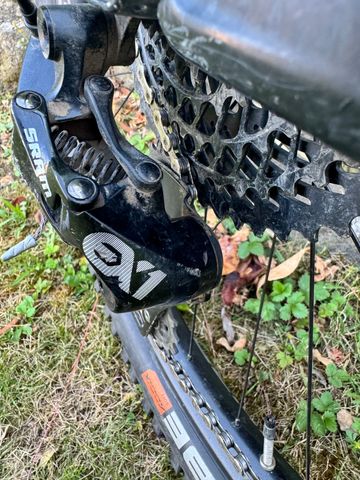 Gebrauchtes Canyon Spectral On AL8.0 2018 Mountainbike, Grün, 29 — Bild 13 von 14