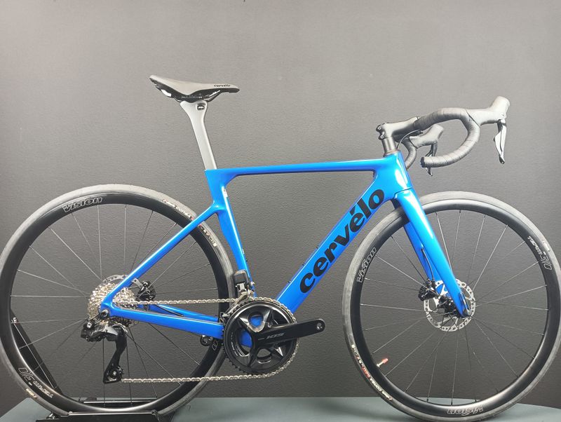 Used Cervélo Caledonia 105 Di2 2024 2024 Road & Gravel