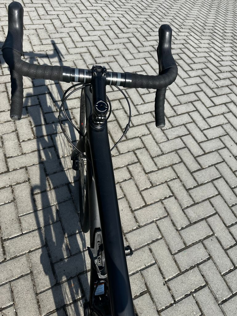 Used Cannondale Synapse Hi-MOD Disc Dura-Ace 2018 2018 Road & Gravel, Black — image 3 of 11