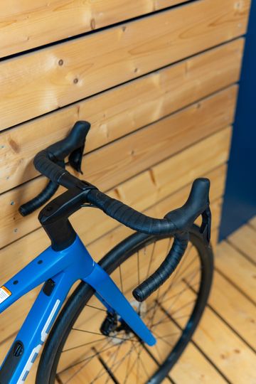 Gebrauchtes BMC Roadmachine TWO 2024 2024 Road & Gravel, Blau — Bild 5 von 6
