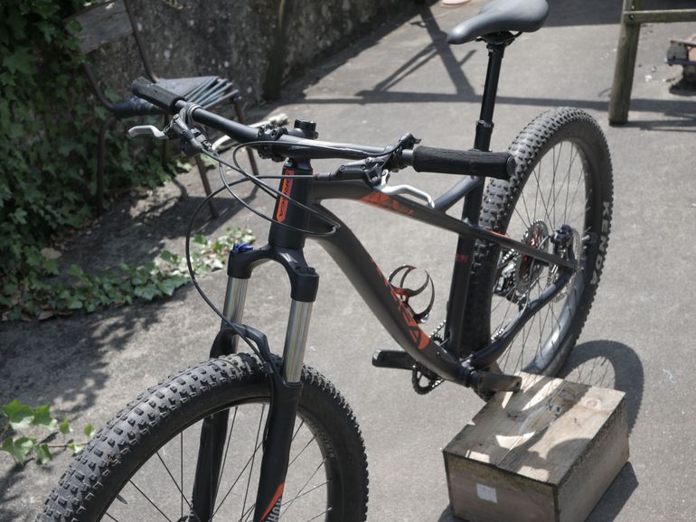Used Orbea Loki H30 2015 Mountainbike, Black, 27.5 (650B) — image 3 of 4