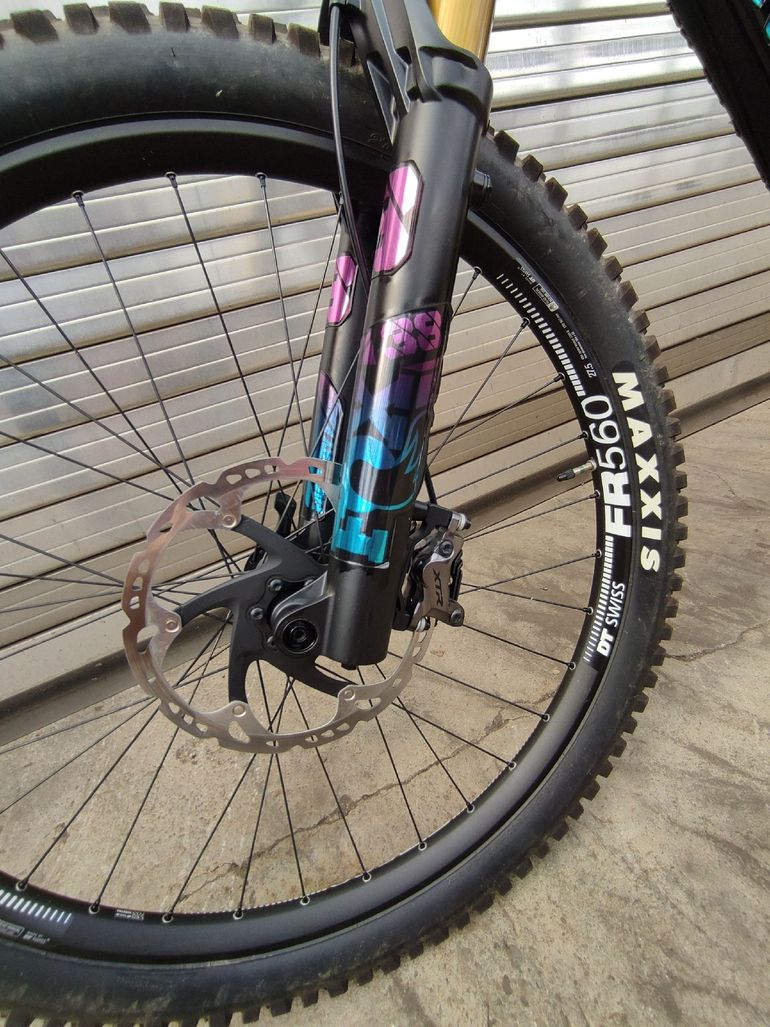 Canyon Torque 27.5 CF 9 2022 2022 Mountainbike usato, Nero — immagine 10 di 13