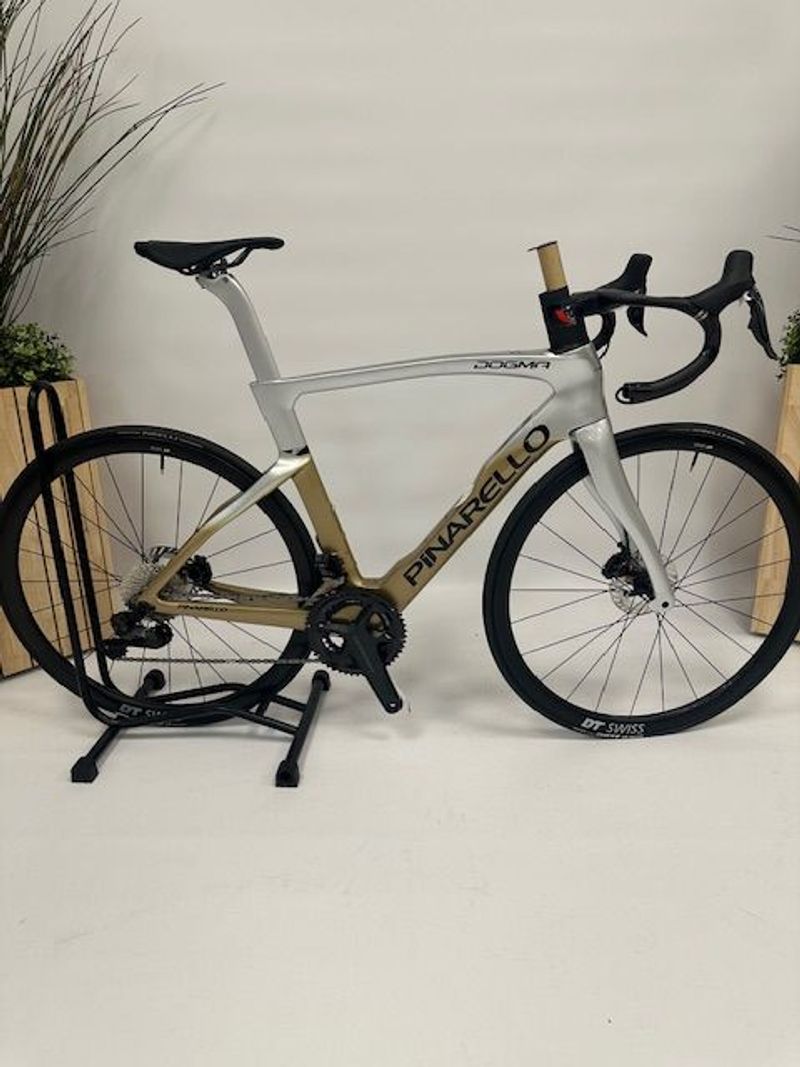 Used Pinarello Dogma F 2023 Road & Gravel