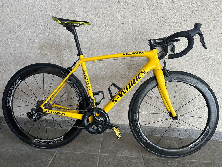 Used Specialized Tarmac Shimano Ultegra Di2 2017 Road & Gravel, Orange — image 1 of 7