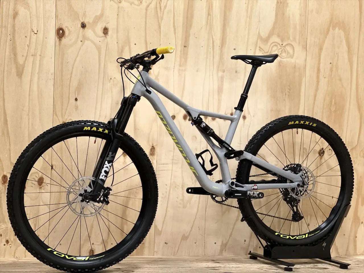 Specialized stumpjumper comp sales alloy 2019 review