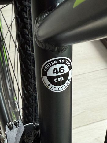 Used Merida CROSSWAY 300 2016 Mountainbike, Green — image 4 of 10