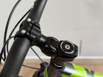 Used Merida CROSSWAY 300 2016 Mountainbike, Green — image 6 of 10