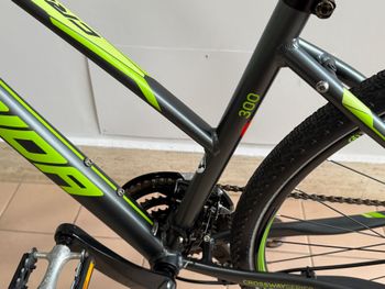 Used Merida CROSSWAY 300 2016 Mountainbike, Green — image 2 of 10