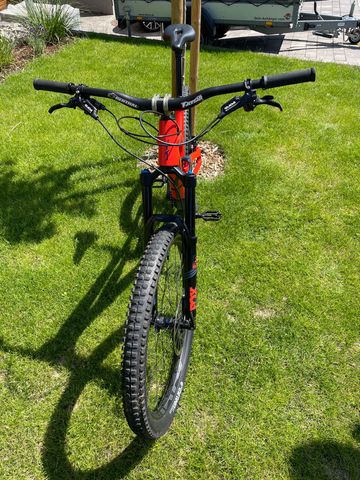 Używany YT Industries JEFFSY 27 CF Comp 2019 2019 Mountainbike — zdjęcie 9 z 19